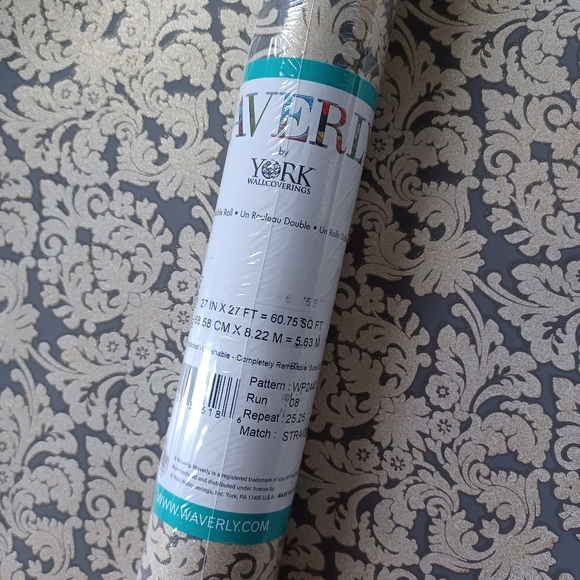 Wallpaper Gold Damask Essence. - Picture 6 of 6